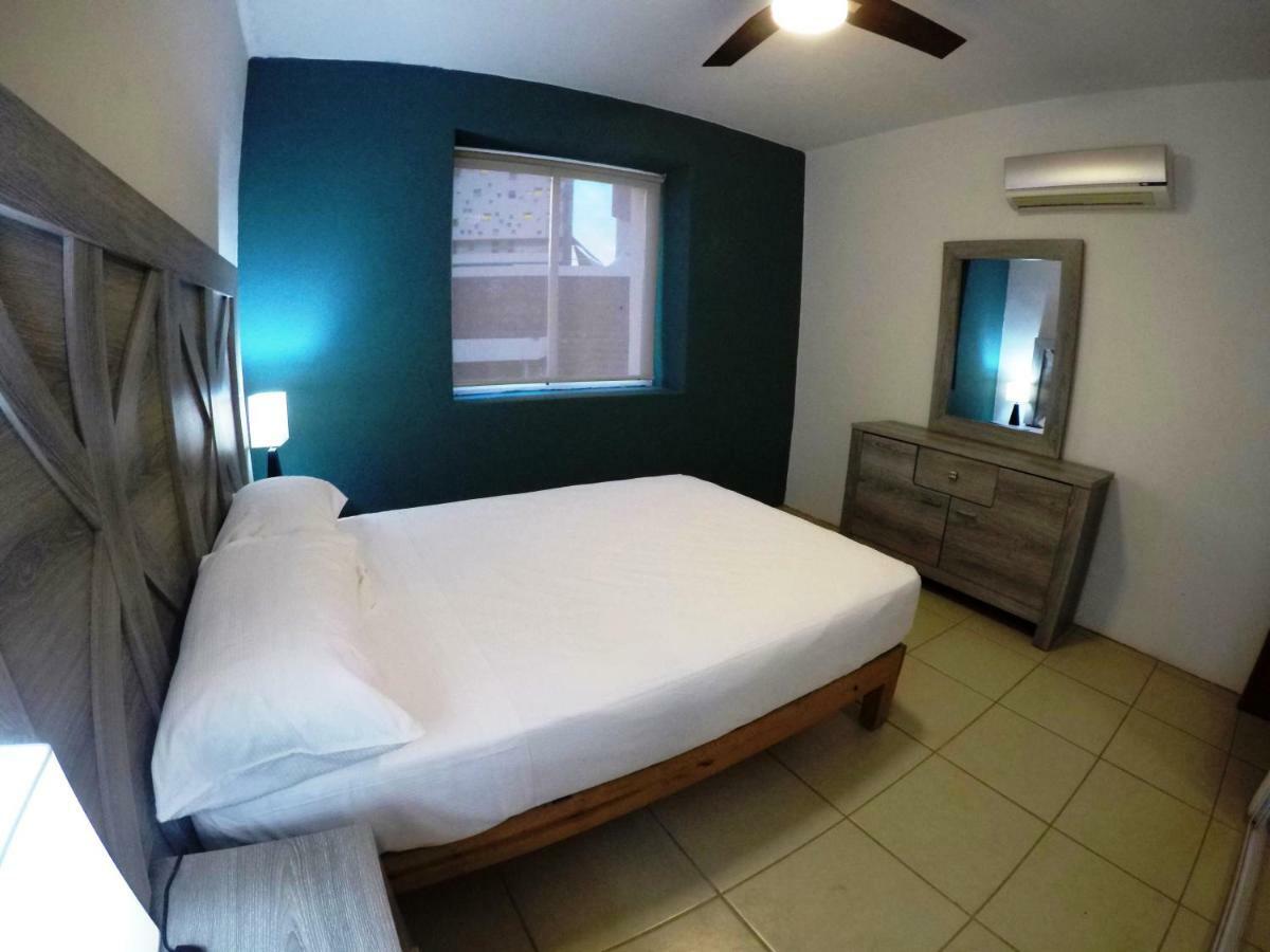 3 Bedroom Apartment At La Joya Hotel Zone Пуерто Валярта Екстериор снимка